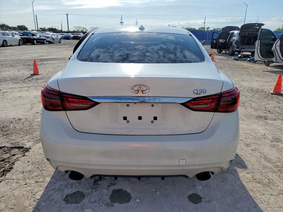 2018 Infiniti Q50 VIN JN1EV7AP4JM361790 COPART salvage auction — SIDE, FL, sold $5,100 on 2026-07-13 (photo 6)