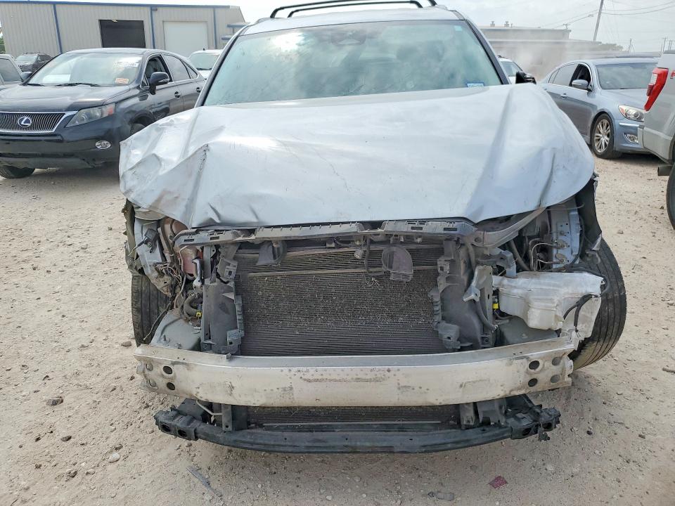 2024 Toyota Highlander VIN 5TDAAAA59RS000624 COPART salvage auction — FRONT END, Salvage Title, sold $8,200 on 2026-07-23 (photo 5)