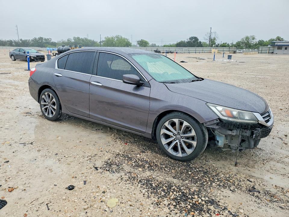 2014 Honda Accord VIN 1HGCR2F58EA300096 COPART salvage auction — FRONT END, Tx - Salvage Vehicle Title, sold $1,300 on 2026-07-02 (photo 4)
