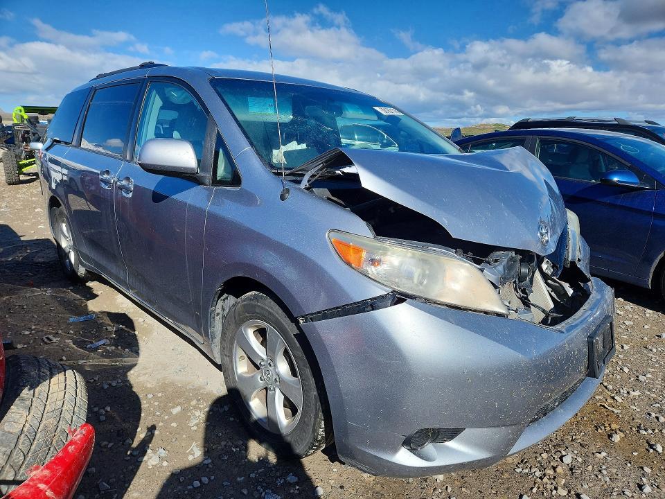 2011 Toyota Sienna VIN 5TDKK3DC0BS091943 COPART salvage auction — FRONT END, Ut - Salvage Certificate, sold $850 on 2026-07-24 (photo 4)