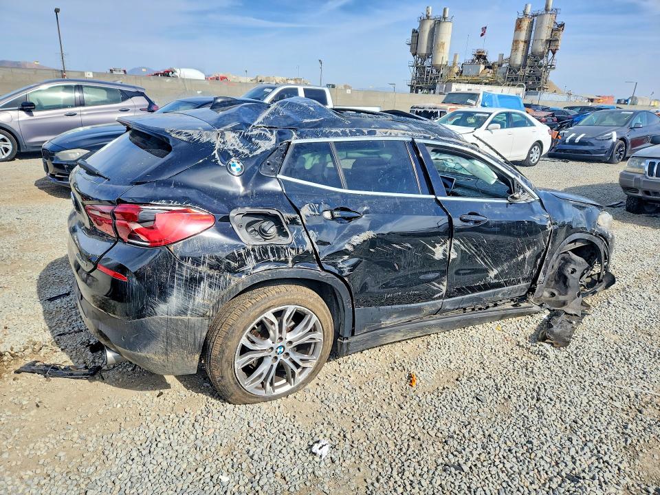 2020 BMW X2 VIN WBXYH9C01L5P35320 COPART salvage auction — ROLLOVER, Ca - Salvage Certificate, sold $300 on 2026-07-31 (photo 3)