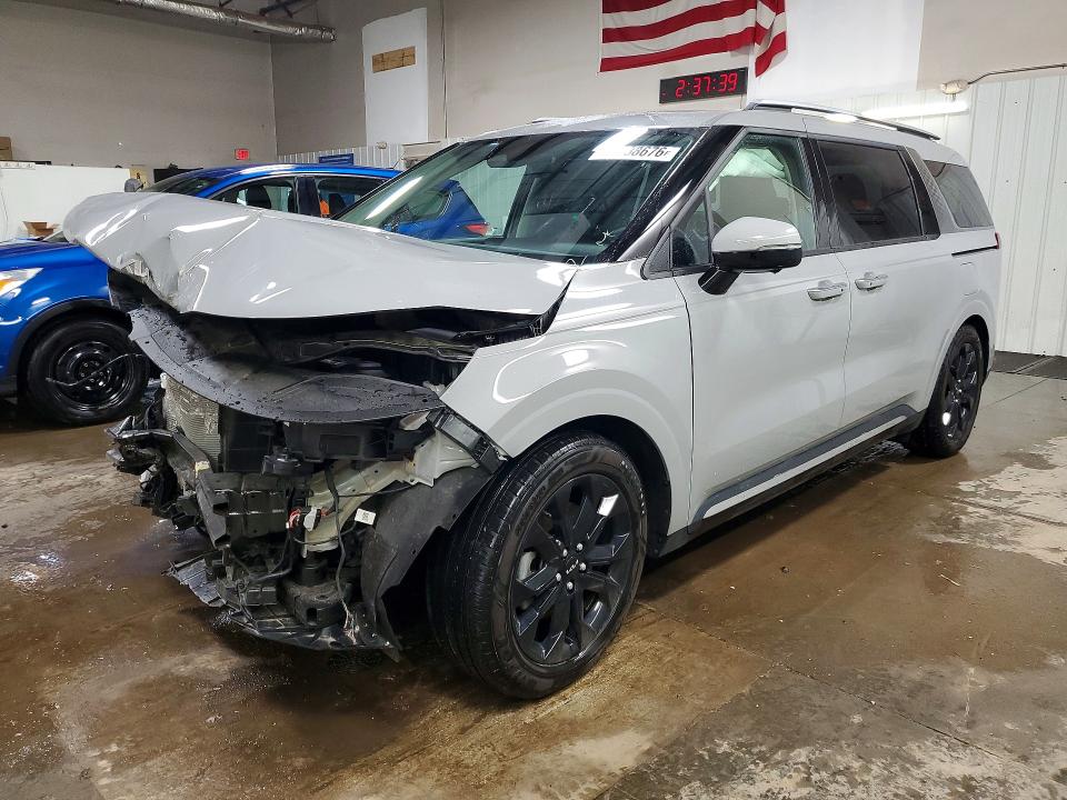 2024 Kia VIN KNDNE5H39R6392537 COPART salvage auction — FRONT END, Il - Salvage Certificate, sold $7,900 on 2026-07-07 (photo 1)