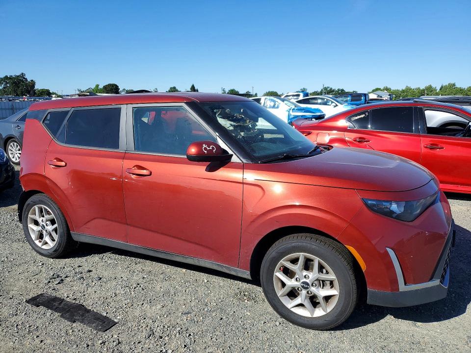 2023 Kia Soul VIN KNDJ23AU5P7875044 COPART salvage auction — REAR END, CA, sold $3,100 on 2026-07-30 (photo 4)