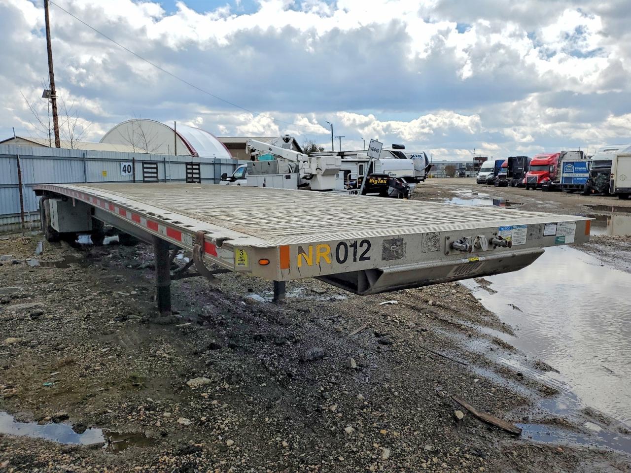2017 Fona Trailer VIN 13N1532C9H1518012 COPART salvage auction — Rear End, IL - SALVAGE CERTIFICATE, sold $17,500 on 2026-07-09 (photo 9)
