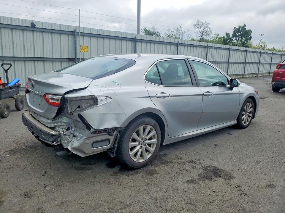 2018 Toyota Camry VIN 4T1B11HK2JU625040 COPART salvage auction — REAR END, Nj - Cert Of Title-Salvage, sold $7,600 on 2026-07-02 (photo 3)