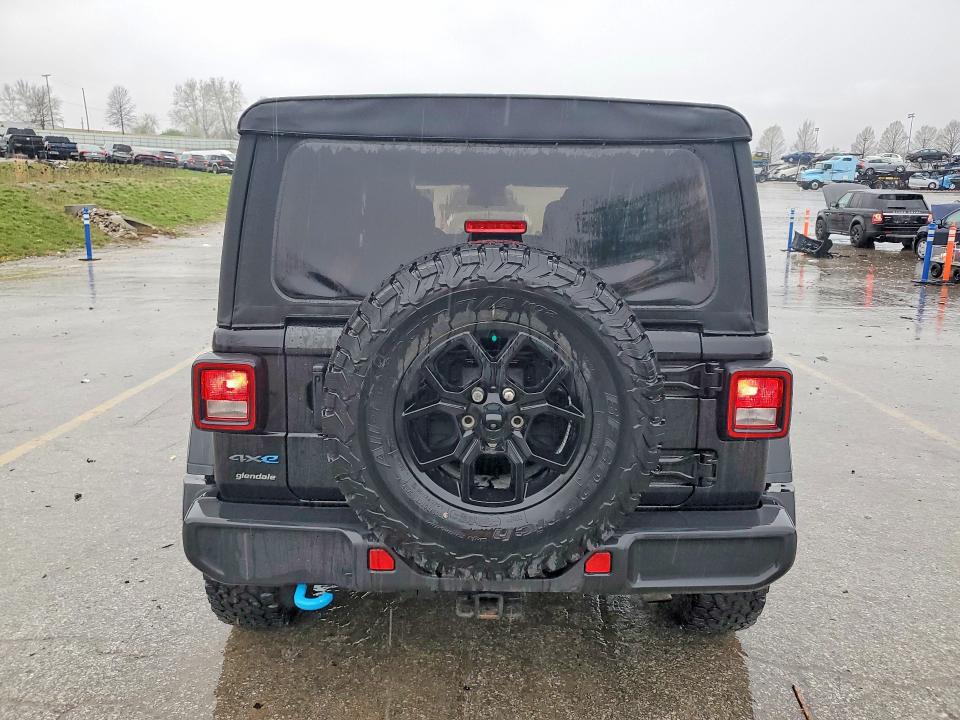 2024 Jeep Wrangler / VIN 1C4RJXN69RW202033 COPART salvage auction — MINOR DENT/SCRATCHES, Mo - Certificate Of Title, sold $21,000 on 2026-07-09 (photo 6)