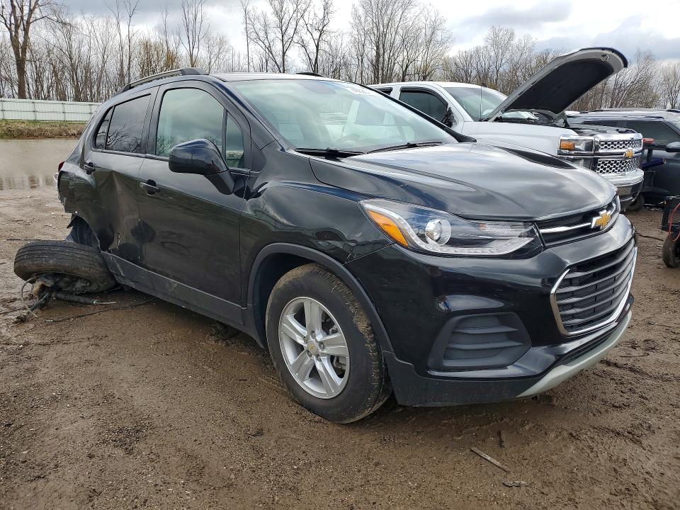 2022 Chevrolet Trax VIN KL7CJPSM4NB563192 COPART salvage auction — REAR END, Mi - Scrap Certificate Of Title, sold $1,850 on 2026-07-08 (photo 4)