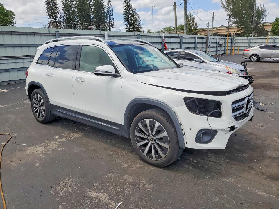 2022 Mercedes-benz Glb VIN W1N4M4GB8NW197520 COPART salvage auction — FRONT END, Salvage Title, sold $12,200 on 2026-07-13 (photo 4)