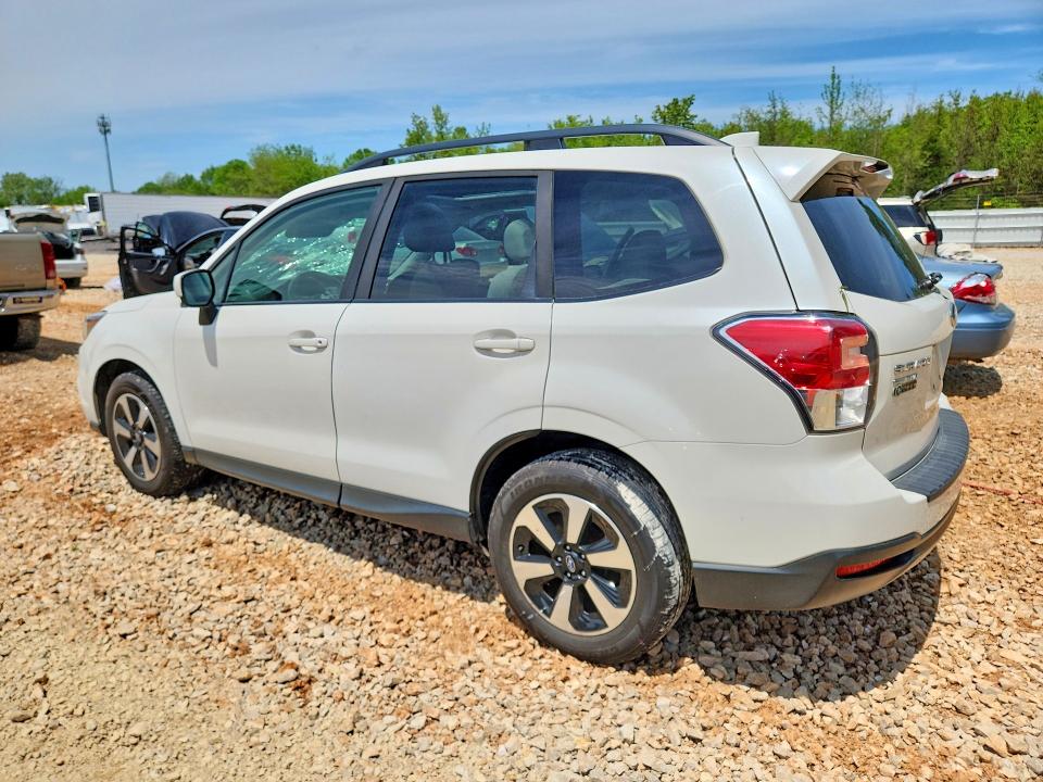 2018 Subaru Forester VIN JF2SJAGC3JH495214 COPART salvage auction — HAIL, Mo - Salvage Certificate Of Title, sold $4,550 on 2026-07-14 (photo 2)