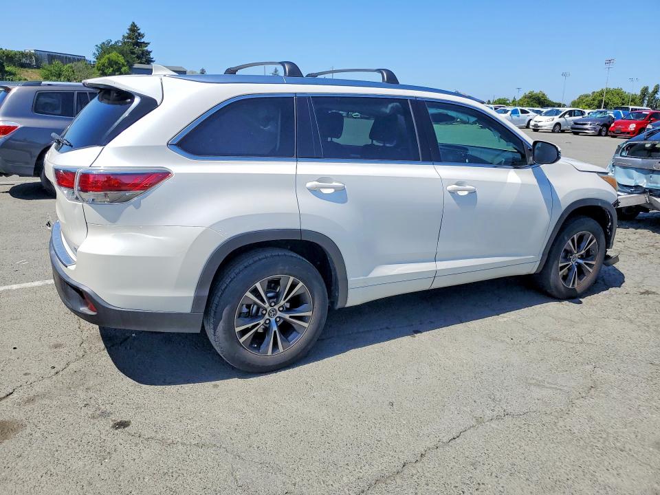 2016 Toyota Highlander VIN 5TDKKRFH3GS163656 COPART salvage auction — FRONT END, Ca - Salvage Certificate, sold $5,800 on 2026-07-06 (photo 3)