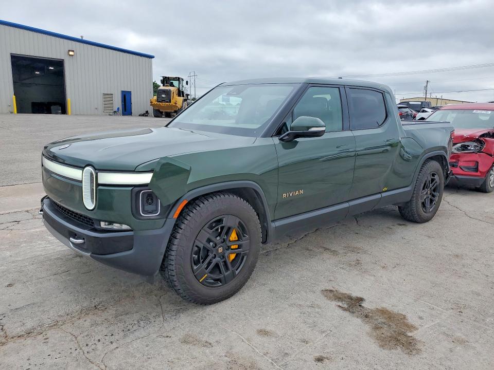2023 Rivian VIN 7FCTGAAA9PN017439 COPART salvage auction — REAR END, Salvage Title, sold $15,500 on 2026-07-30 (photo 1)