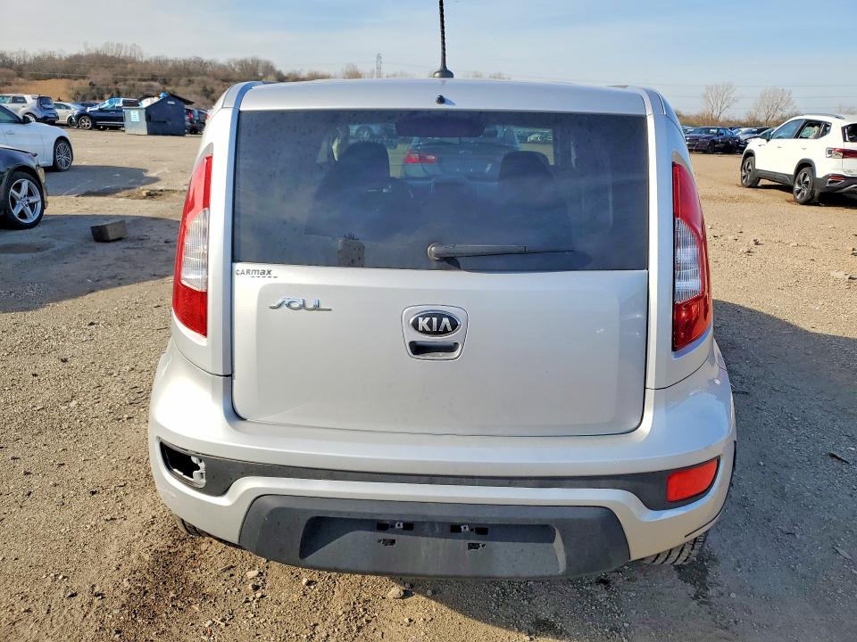 2013 Kia Soul VIN KNDJT2A67D7761132 COPART salvage auction — FRONT END, Il - Salvage Certificate, sold $550 on 2026-07-08 (photo 6)