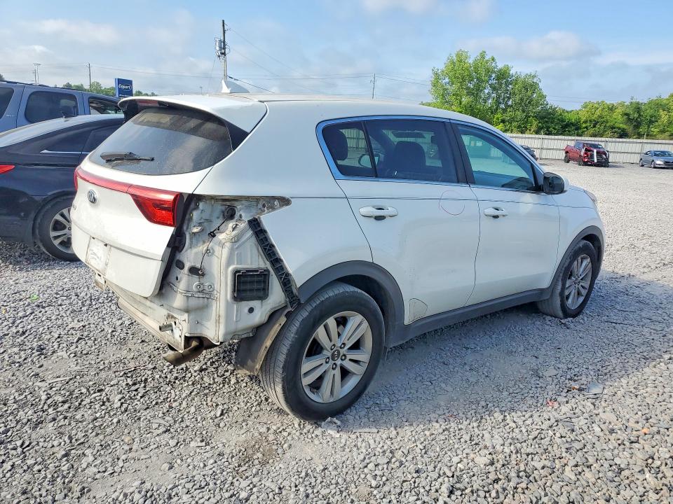 2017 Kia Sportage VIN KNDPM3AC5H7234554 COPART salvage auction — REAR END, Salvage Title, sold $175 on 2026-07-21 (photo 3)