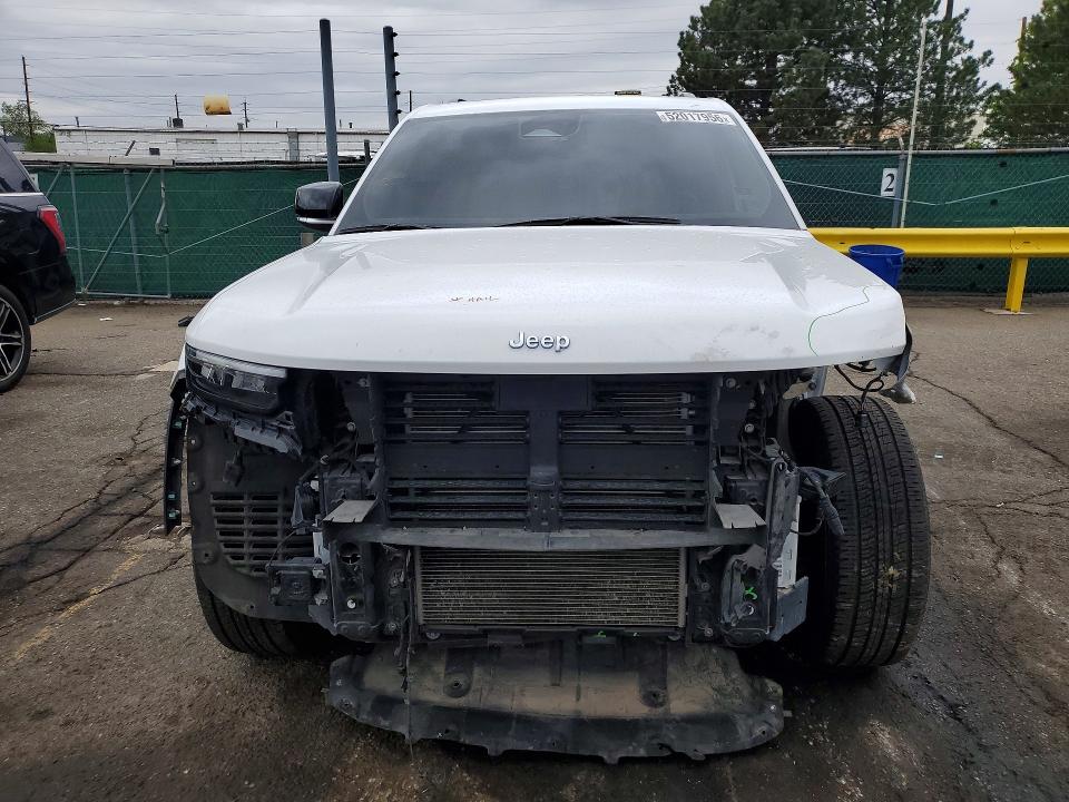 2023 Jeep Cherokee VIN 1C4RJYB63PC623951 COPART salvage auction — FRONT END, CO - PUBLIC - SALVAGE TITLE (P), sold $9,100 on 2026-07-02 (photo 5)