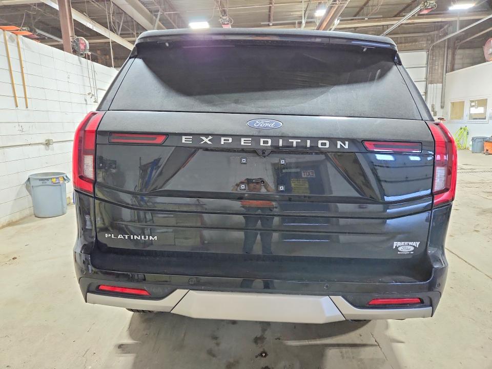 2025 Ford Expedition VIN 1FMJU1M81SEA62037 COPART salvage auction — FRONT END, Mn - Cert Of Title-Salvage, sold $7,500 on 2026-07-02 (photo 6)