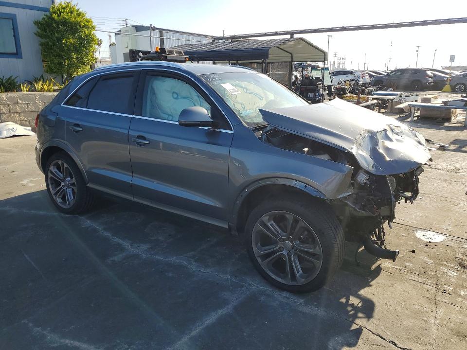 2015 Audi Q3 VIN WA1EFCFS4FR002542 COPART salvage auction — FRONT END, Salvage Title, sold $500 on 2026-07-22 (photo 4)