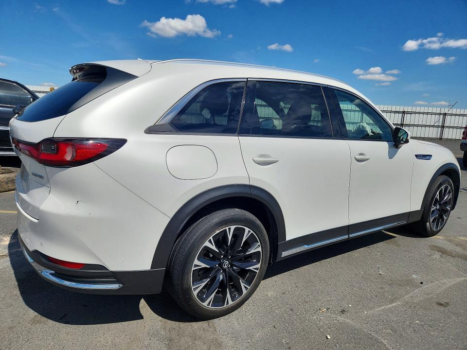 2024 Mazda Cx-90 VIN JM3KKDHA8R1104905 COPART salvage auction — FRONT END, Salvage Title, sold $14,800 on 2026-07-13 (photo 3)