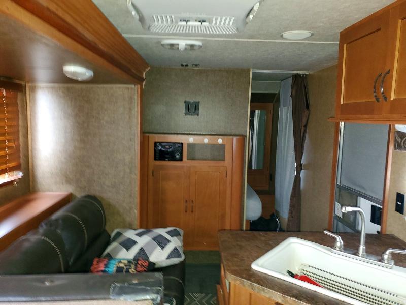 2015 Cherokee products Trailers VIN 4X4TCKE26FK024871 COPART salvage auction — HAIL, IL - SALVAGE CERTIFICATE, sold $1,250 on 2026-07-09 (photo 5)