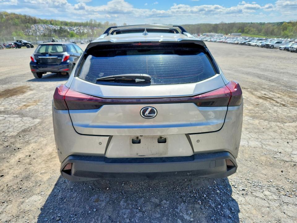 2021 Lexus Ux VIN JTHP9JBH5M2053590 COPART salvage auction — FRONT END, Md - Cert Of Salvage > 75% Damage, sold $375 on 2026-07-24 (photo 6)