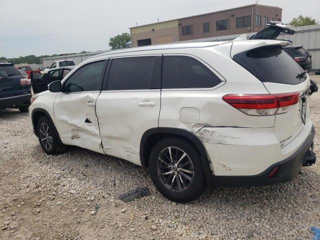 2018 Toyota Highlander VIN 5TDJZRFH6JS542956 COPART salvage auction — SIDE, Ks - Electronic Cert Of Title, sold $9,400 on 2026-09-03 (photo 2)