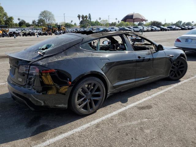 2022 Tesla Model s VIN 5YJSA1E64NF487480 COPART salvage auction — VANDALISM, Ca - Non-Repairable Vehicle Cert, sold $2,050 on 2026-07-24 (photo 3)