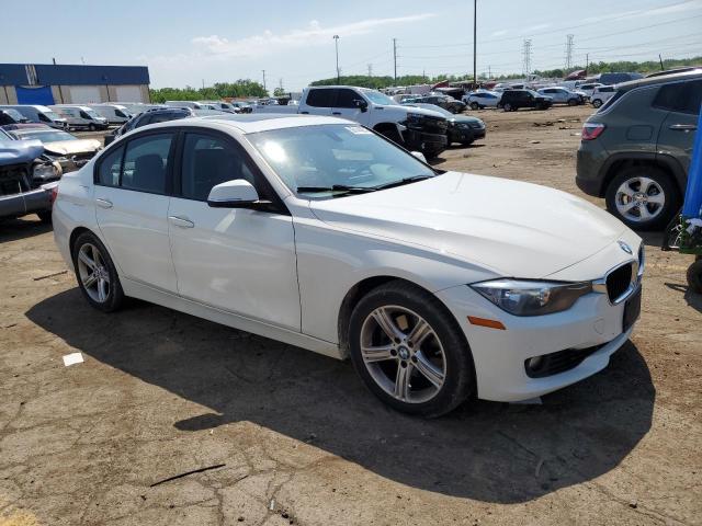 2015 BMW 3 series VIN WBA3B5C58FF960777 COPART salvage auction — SIDE, OH - CERT OF TITLE-SALVAGE, sold $950 on 2026-07-31 (photo 4)