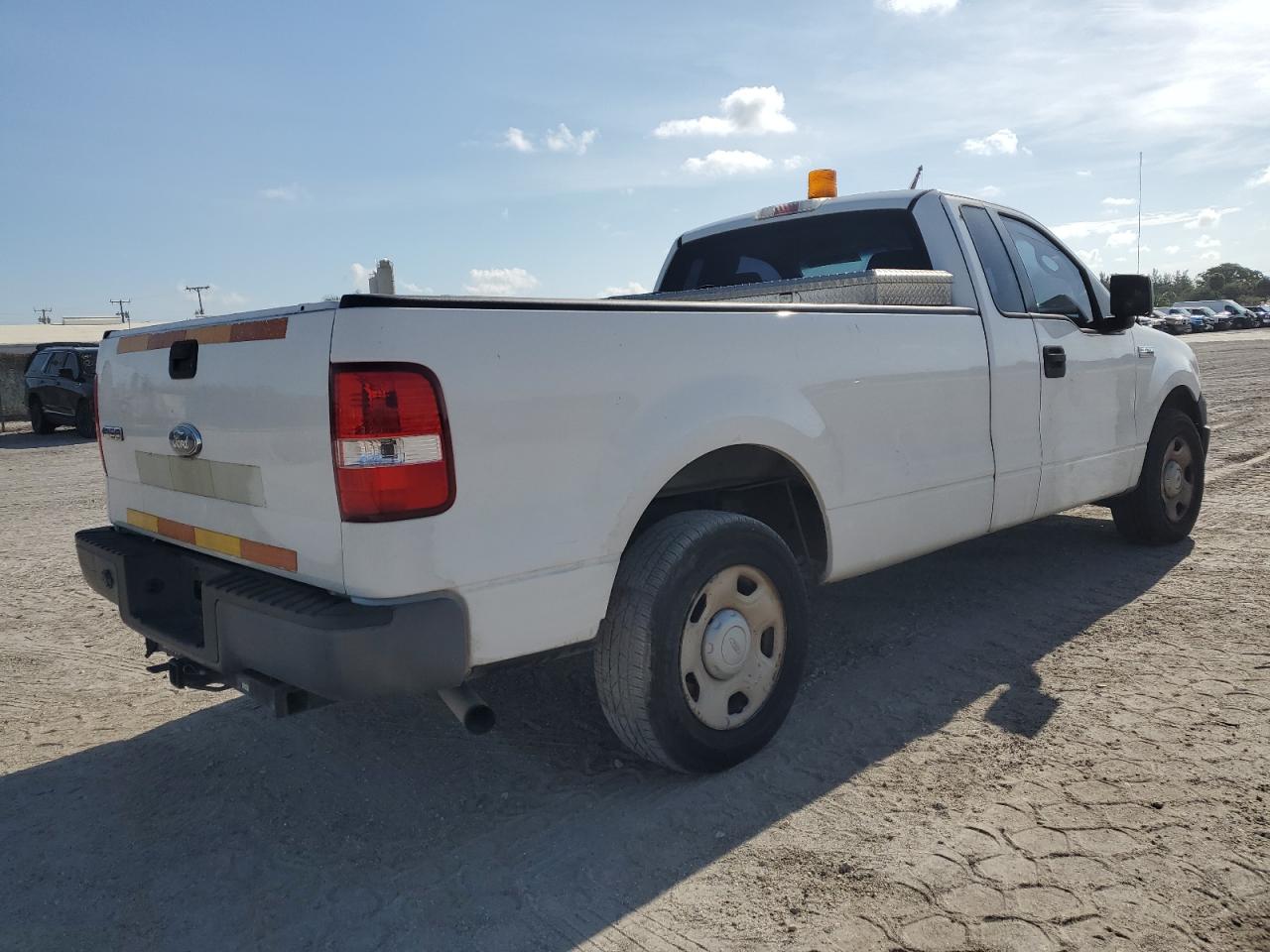 2008 Ford F-150 Lightning VIN 1FTRF12268KC11147 COPART salvage auction — Minor Dent/Scratches, FL - CERTIFICATE OF TITLE, sold $575 on 2026-02-05 (photo 3)