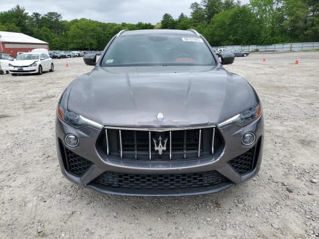 2017 Maserati Levante s VIN ZN661YUS9HX258908 COPART salvage auction — FRONT END, Wv - Salvage Certificate, sold $5,400 on 2026-08-10 (photo 5)