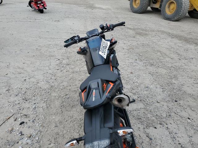 2023 Ktm 890 VIN VBKTU9402PM848852 COPART salvage auction — FRONT END, Pa - Certificate Of Salvage, sold $3,350 on 2026-07-08 (photo 6)