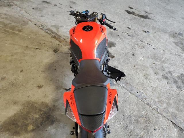 2022 Suzuki Gsx-r750 VIN JS1GR7MA3N7101431 COPART salvage auction — ALL OVER, Nj - Cert Of Title-Salvage, sold $2,550 on 2026-07-16 (photo 6)