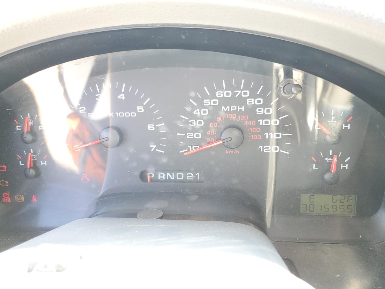 2006 Ford F-150 Lightning VIN 1FTRX12W16KB12359 COPART salvage auction — Front End, IL - SALVAGE CERTIFICATE, sold $400 on 2026-07-02 (photo 9)