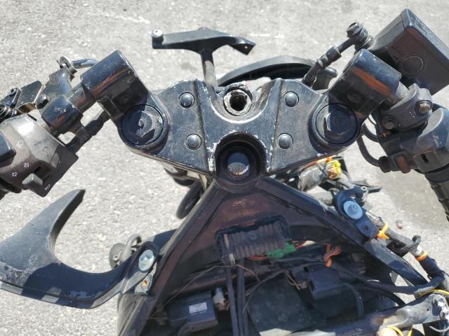 1998 Suzuki Gsx VIN JS1GR7GA0W2100683 COPART salvage auction — VANDALISM, NV - SALVAGE TITLE, sold $20 on 2026-07-27 (photo 7)