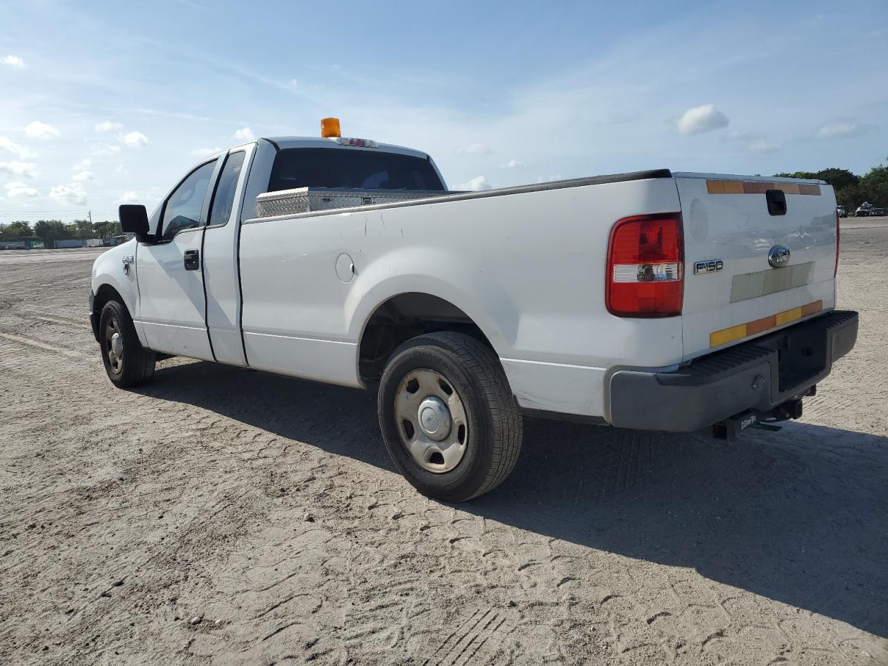 2008 Ford F-150 Lightning VIN 1FTRF12268KC11147 COPART salvage auction — Minor Dent/Scratches, FL - CERTIFICATE OF TITLE, sold $575 on 2026-02-05 (photo 2)