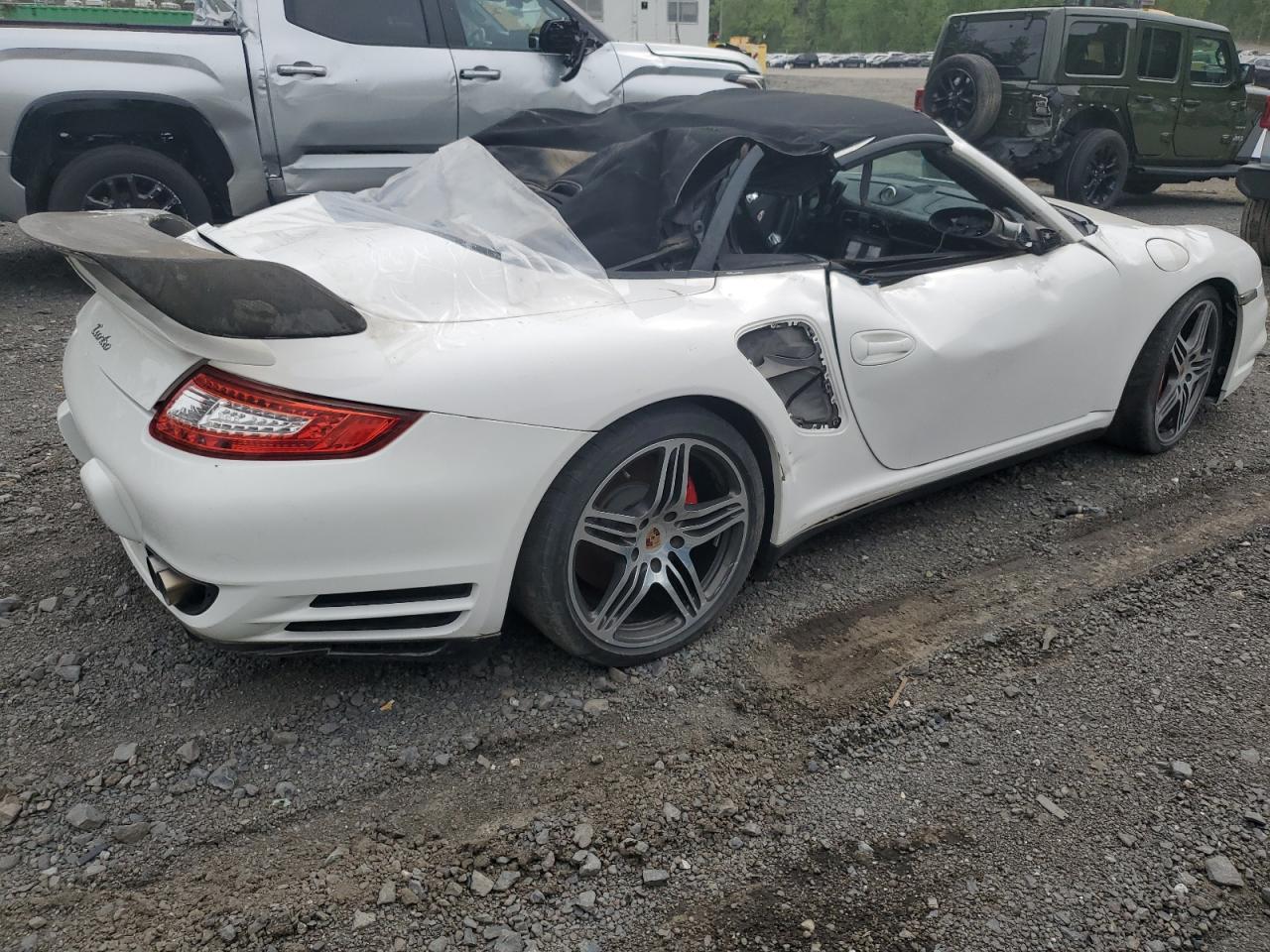 2008 PORSCHE 911 VIN WP0CD29958S708310 COPART salvage auction — TOP/ROOF, NY - MV907A-PARTS ONLY, sold $33,750 on 2025-06-17 (photo 3)