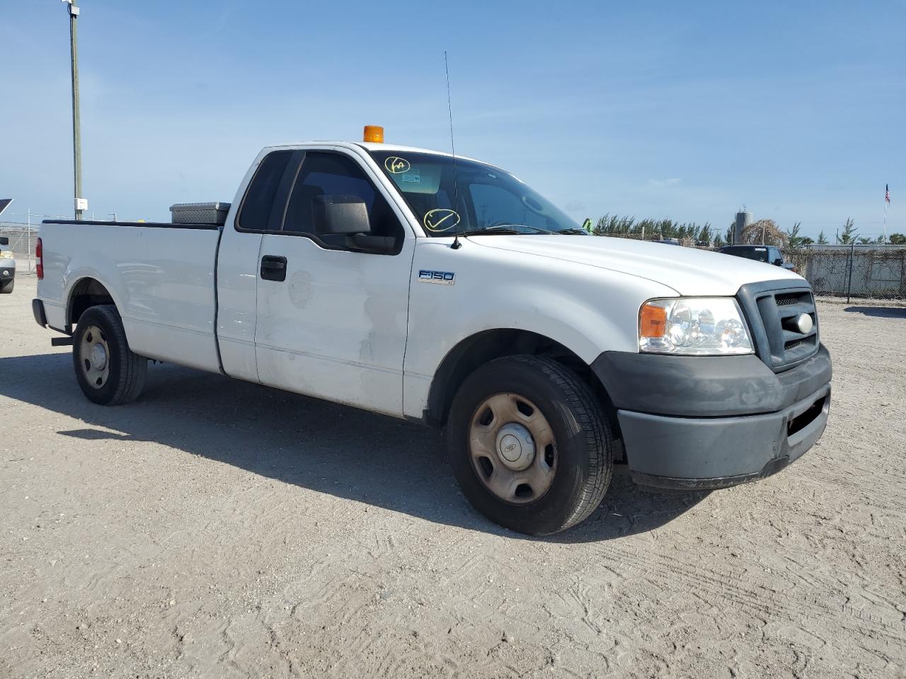 2008 Ford F-150 Lightning VIN 1FTRF12268KC11147 COPART salvage auction — Minor Dent/Scratches, FL - CERTIFICATE OF TITLE, sold $575 on 2026-02-05 (photo 4)