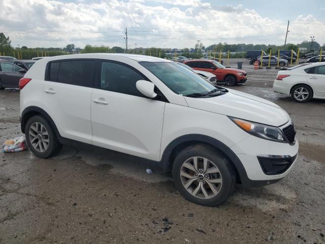 2016 Kia Sportage VIN KNDPB3AC3G7856848 COPART salvage auction — VANDALISM, IN - BILL OF SALE - PARTS ONLY, sold $1,050 on 2026-07-24 (photo 4)