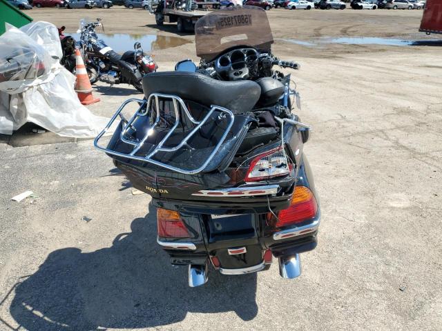 2004 Honda Gl1800c VIN 1HFSC47084A304714 COPART salvage auction — ALL OVER, Il - Salvage Certificate, sold $1,350 on 2026-07-07 (photo 4)