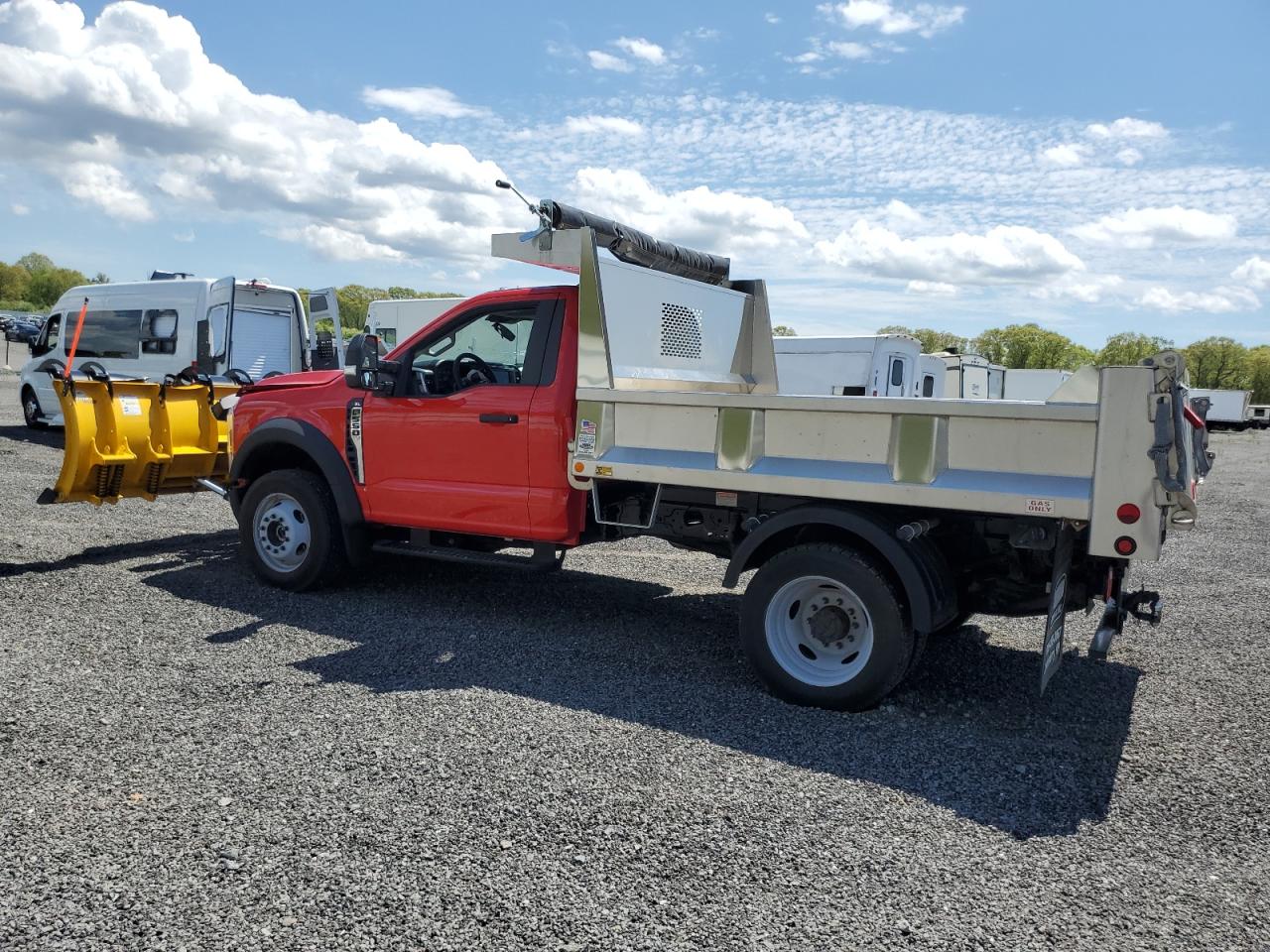 2024 Ford F550 VIN 1FDUF5HN8RDA25596 COPART salvage auction — Front End, MA - CERT OF TITLE-SALVAGE, sold $32,500 on 2025-06-25 (photo 2)