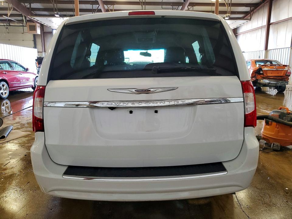 2014 Chrysler Voyager VIN 2C4RC1BG2ER228948 COPART salvage auction — FRONT END, Pa - Certificate Of Salvage, sold $775 on 2026-07-02 (photo 6)