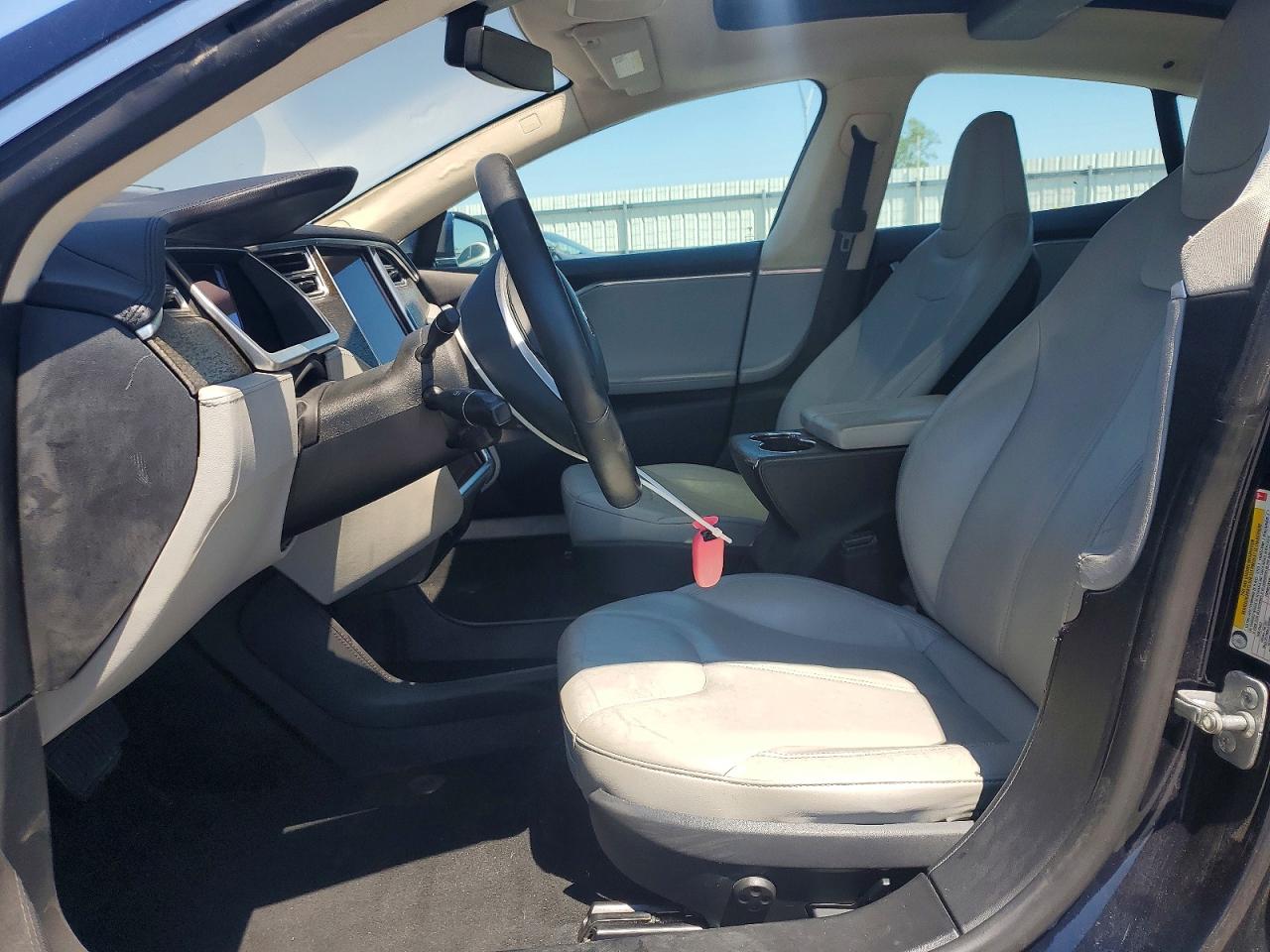 2013 Tesla Model S VIN 5YJSA1AG2DFP12122 COPART salvage auction — Front End, NC - DEALER ONLY CLEAN TITLE (P), sold $2,450 on 2026-07-03 (photo 7)