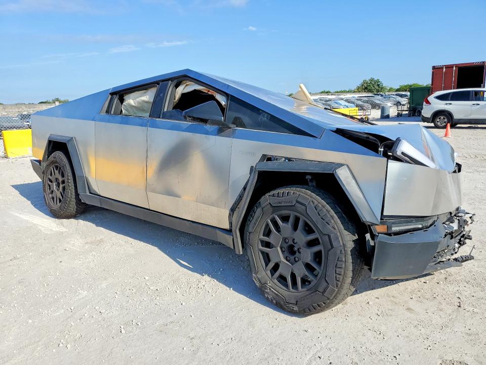 2024 Tesla VIN 7G2CEHED4RA014209 COPART salvage auction — FRONT END, Fl - Cert Of Title Slvg Rebuildable, sold $12,100 on 2026-07-08 (photo 4)