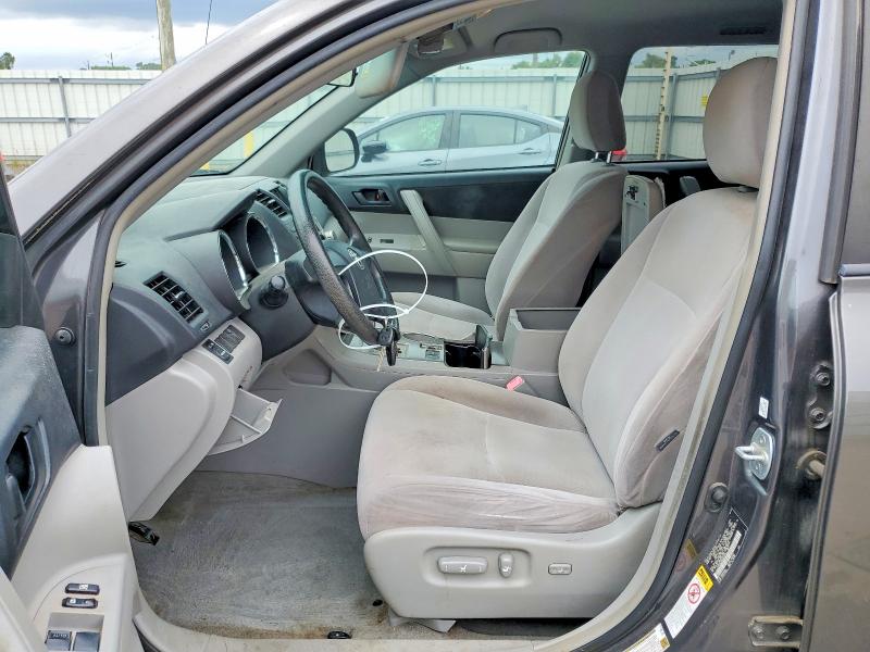 2009 Toyota Highlander VIN JTEDA41A492006328 COPART salvage auction — NORMAL WEAR, Al - Certificate Of Title, sold $3,300 on 2026-07-02 (photo 7)