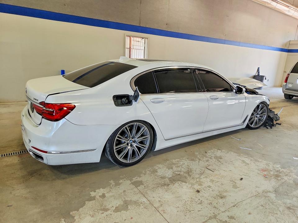 2019 BMW 7 series VIN WBA7E2C5XKB216901 COPART salvage auction — FRONT END, Va - Cert Of Title - Salvage, sold $3,300 on 2026-07-02 (photo 3)