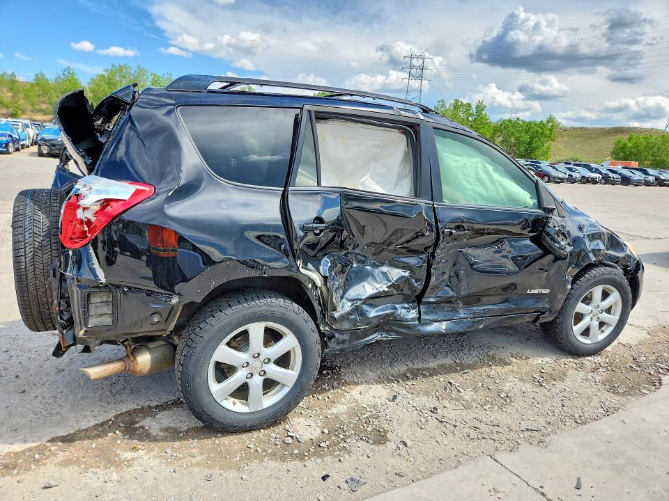 2007 Toyota Rav 4 VIN JTMBK31V376014531 COPART salvage auction — ROLLOVER, CO - NON-REPAIRABLE CERT OF TITLE, sold $350 on 2026-07-06 (photo 3)