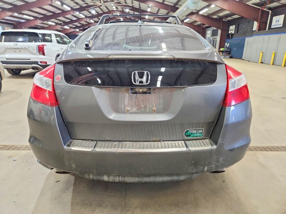 2011 Honda Accord crosstour VIN 5J6TF2H5XBL002759 COPART salvage auction — UNDERCARRIAGE, Vt - Certificate Of Title, sold $2,500 on 2026-08-04 (photo 6)