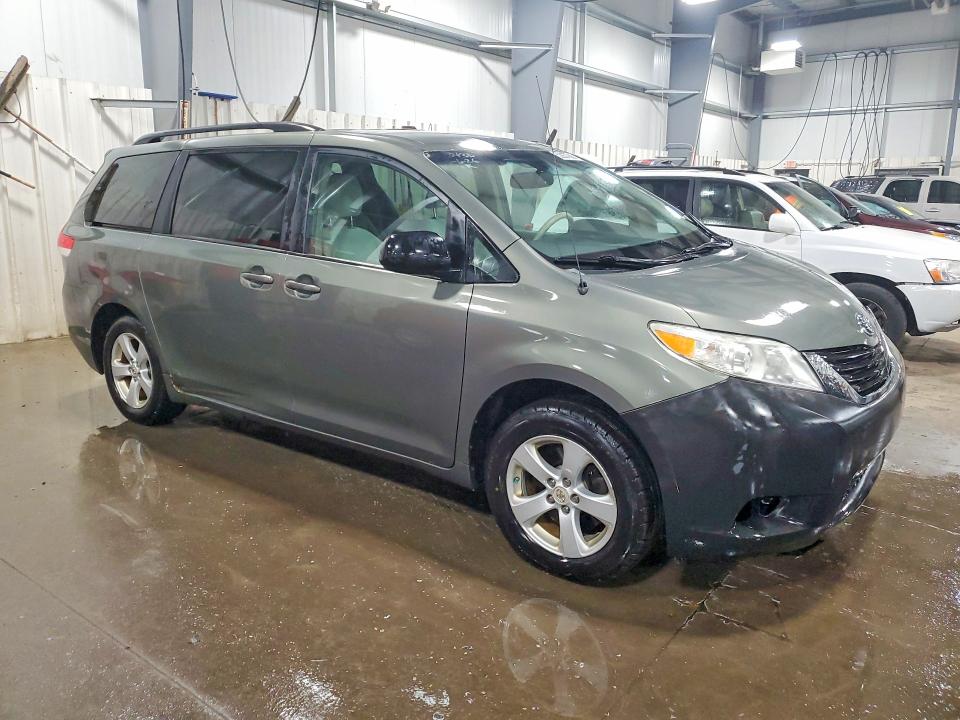 2011 Toyota Sienna VIN 5TDKK3DC1BS025241 COPART salvage auction — FRONT END, Mn - Cert Of Title-Prior Salvage, sold $875 on 2026-07-09 (photo 4)