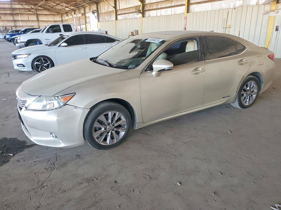 2015 Lexus ES VIN JTHBW1GG1F2077780 COPART salvage auction — MINOR DENT/SCRATCHES, Az - Certificate Of Title (P), sold $6,600 on 2026-07-15 (photo 1)