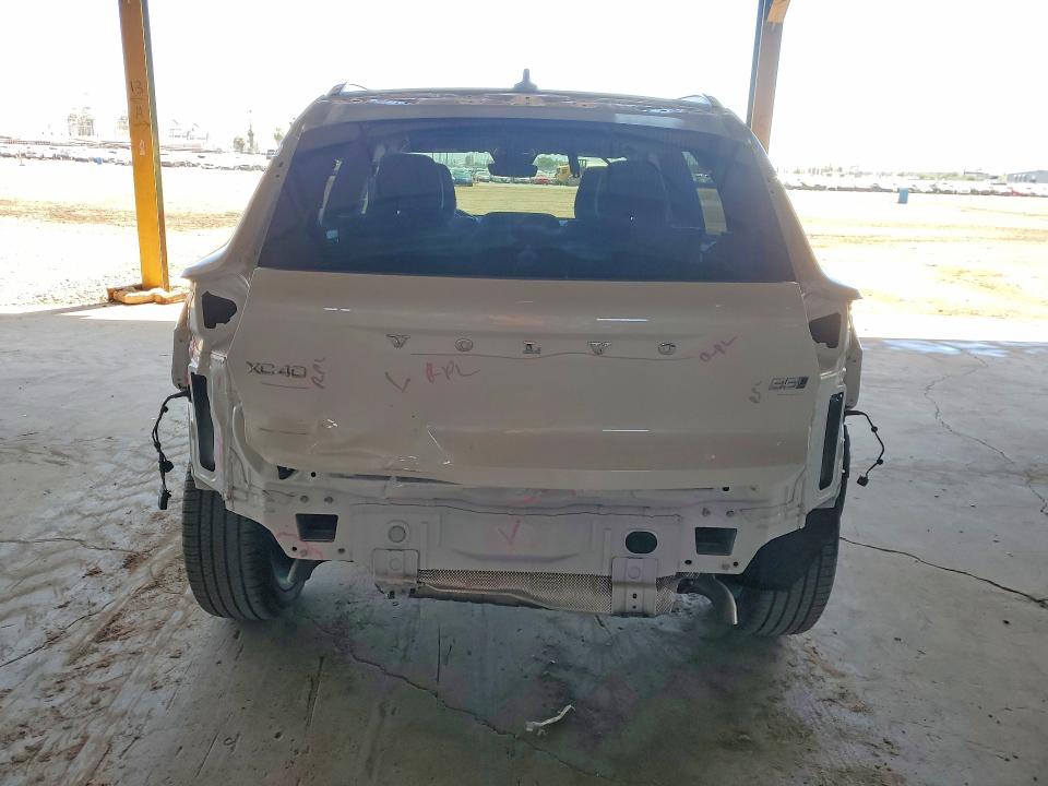2025 Volvo VIN YV4L12UCXS2458207 COPART salvage auction — REAR END, Az - Cert Of Title - Salvage, sold $15,600 on 2026-07-06 (photo 6)