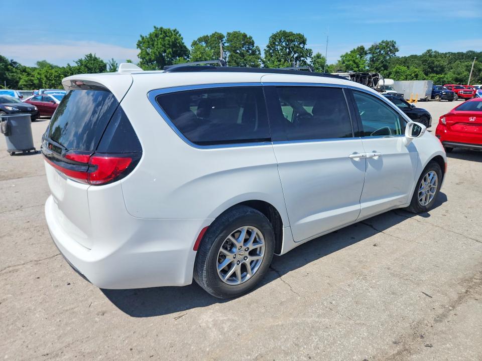 2022 Chrysler VIN 2C4RC1BG4NR176724 COPART salvage auction — HAIL, Mo - Salvage Certificate Of Title, sold $8,200 on 2026-07-27 (photo 3)