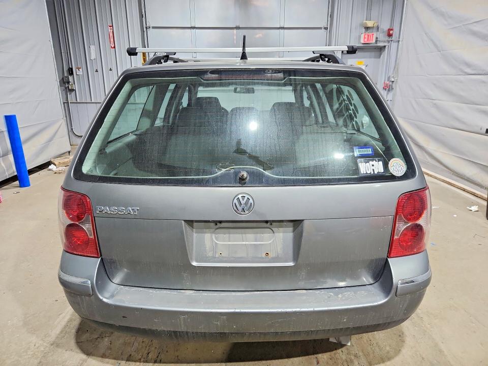 2004 Volkswagen Passat VIN WVWVD63B94E174300 COPART salvage auction — FRONT END, Nh - Cert Of Title-Salvage, sold $275 on 2026-08-13 (photo 6)